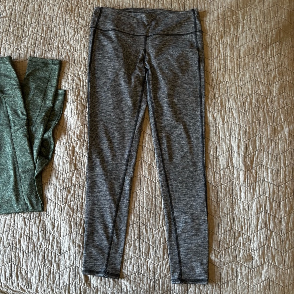 Athleta Charcoal 7/8 Length Performance Leggings